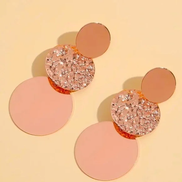 Rose Golden Round Disc Earring - Picture 2 of 4